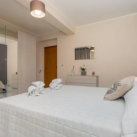 Sicily Sweet Fiumefreddo di Sicilia